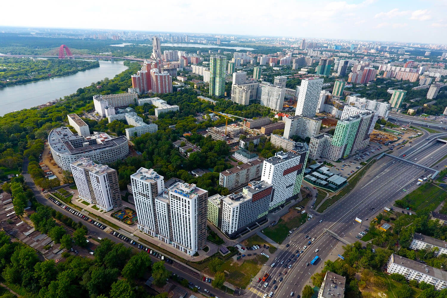 ЖК "Wellton Park" + Крост Недвижимость + novostroyrf.ru ЖК "Wellton Park"