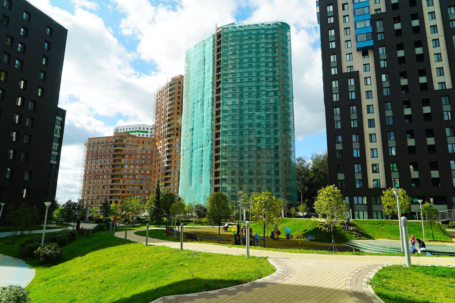 ЖК "Wellton Park Новая Сходня" + Крост Недвижимость + novostroyrf.ru ЖК "Wellton Park Новая Сходня"